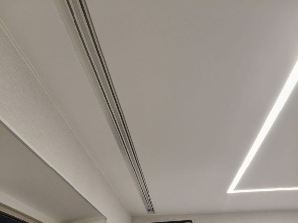 Ниша под карниз