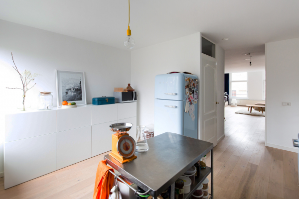 Натяжные потолки на кухню